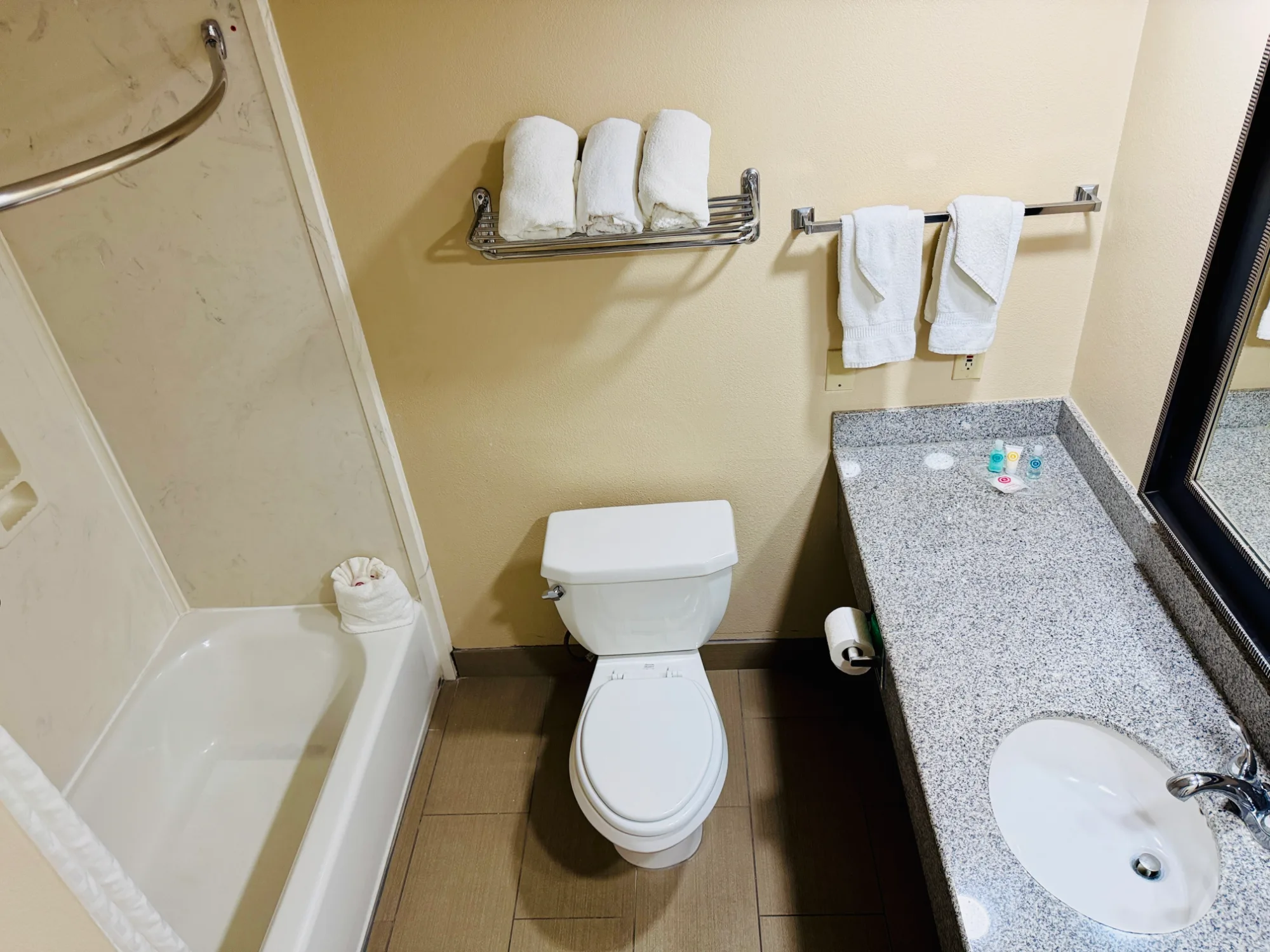 Comfort Suites Westchase Houston Energy Corridor photo 17